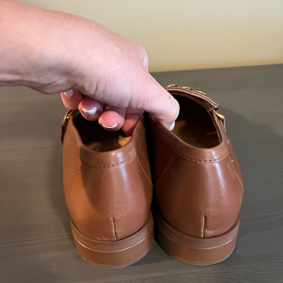 VIONIC Mizelle Chain Loafers NWOB - Picture 7 of 9